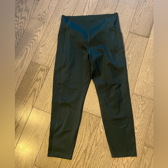 Girlfriend Collective Dark Green Bundle - Picture 4 of 7